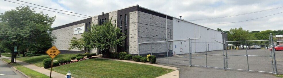 Primary Photo Of 191 40th St, Irvington Manufacturing For Lease