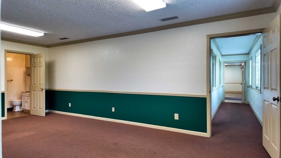 More Photos Of 11763 N Us-319, Thomasville Manufacturing For Sale