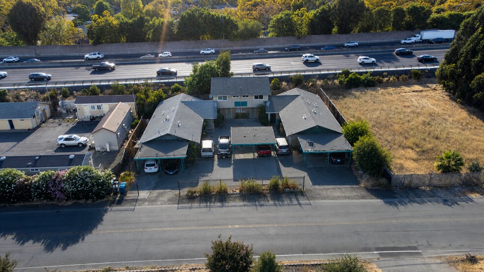 Primary Photo Of 541-553 Admiral Callaghan Ln, Vallejo Apartments For Sale