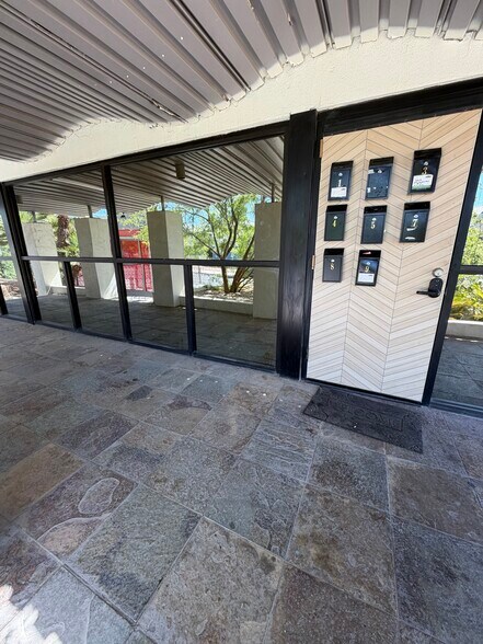 More Photos Of 214 S Maryland Pky, Las Vegas Apartments For Sale