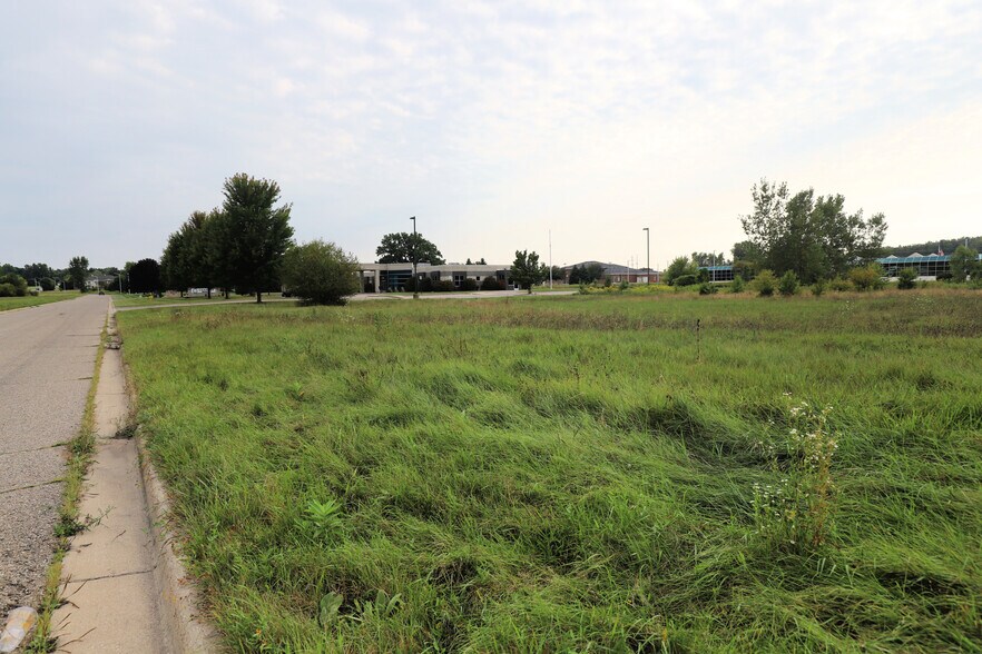 More Photos Of Charter Dr, Flint Land For Sale