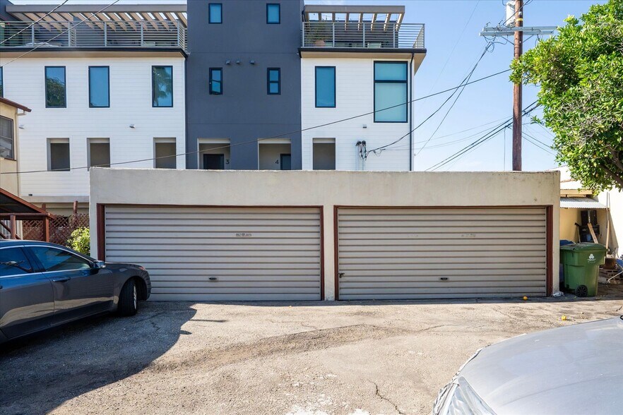 More Photos Of 457 N Stanley Ave, Los Angeles Apartments For Sale