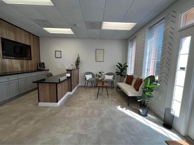 More Photos Of 7004 Little River Tpke, Annandale Medical For Lease