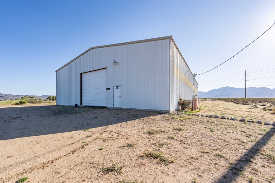 More Photos Of 14690 Cattle Dr, Dolan Springs Industrial For Sale
