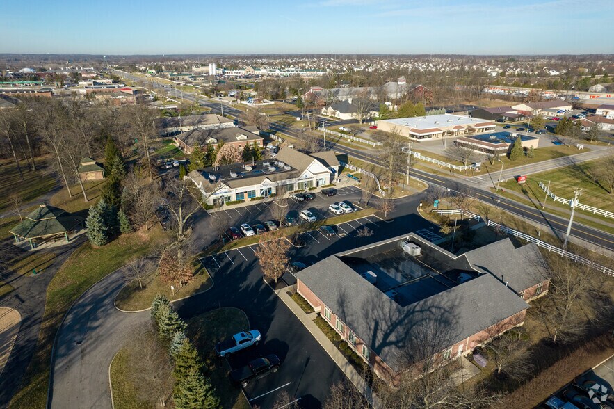 More Photos Of 379 W Olentangy St, Powell Coworking Space