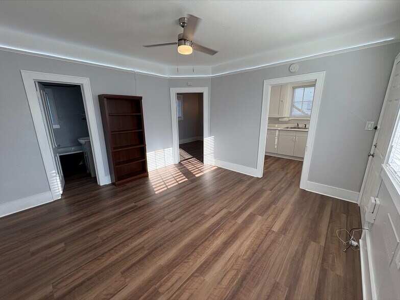 More Photos Of , Albany Unknown For Sale