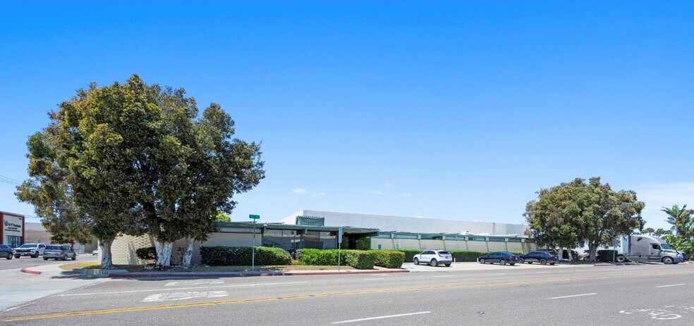 Primary Photo Of 225 W 30th, National City Manufacturing For Sale