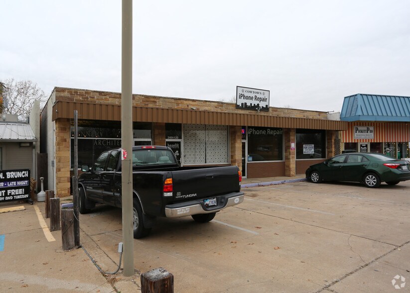 More Photos Of 3462 Blue Bonnet Cir, Fort Worth Storefront For Lease
