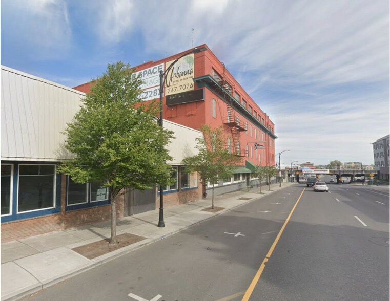 More Photos Of 104 S Division St, Spokane Self Storage For Lease