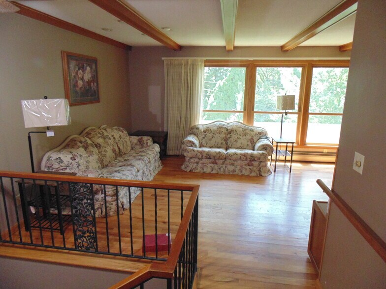 More Photos Of 544 21st St Ne, Rochester Rehabilitation Center For Sale