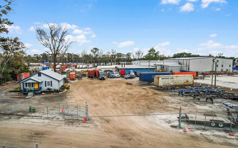 More Photos Of 123 Beasley Rd, Savannah Industrial For Sale