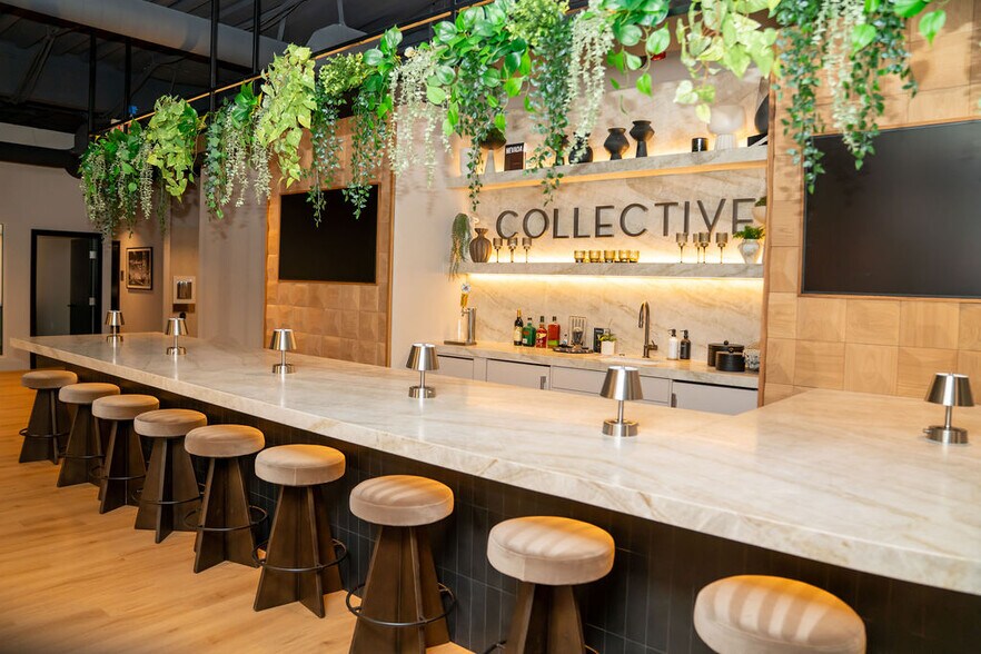 More Photos Of 2252 Pama Ln, Las Vegas Coworking Space