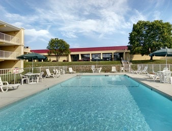 Primary Photo Of 484 Moody Dr, Maysville Hotel For Sale