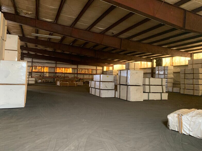 More Photos Of 1 Glass St, Bridgeton Warehouse For Sale