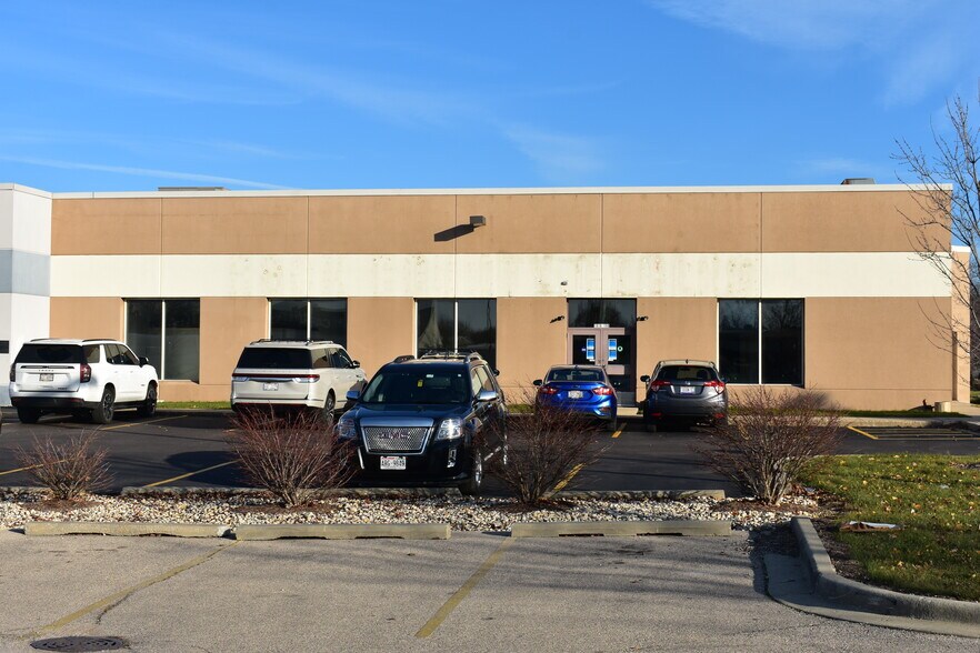 More Photos Of 1818 Milton Ave, Janesville Freestanding For Lease