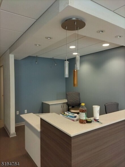 More Photos Of 250 Old New Brunswick Rd, Piscataway Unknown For Lease