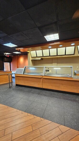 More Photos Of 466-474 W 5th St, San Bernardino Storefront Retail Office For Lease