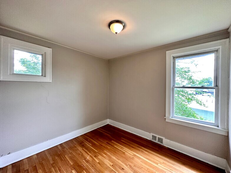 More Photos Of 14028 Faircrest St, Detroit Apartments For Sale