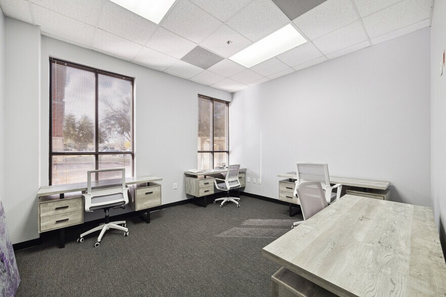 More Photos Of 52 Sugar Creek Center Blvd, Sugar Land Office For Sale