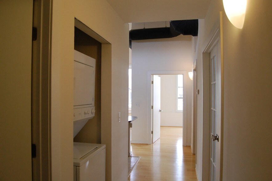 More Photos Of 17 N 18th St, Richmond Apartments For Lease