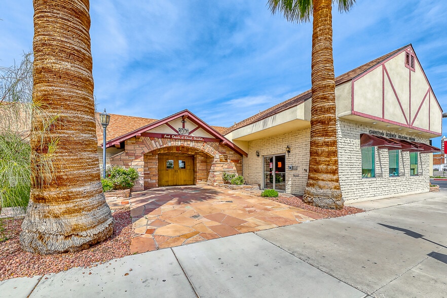 More Photos Of 300 S 7th St, Las Vegas Religious Facility For Sale