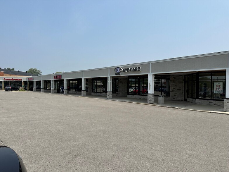 Primary Photo Of 837 S Westmore Ave, Lombard Unknown For Lease