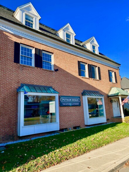 More Photos Of 406 E Putnam Ave, Cos Cob Office For Sale