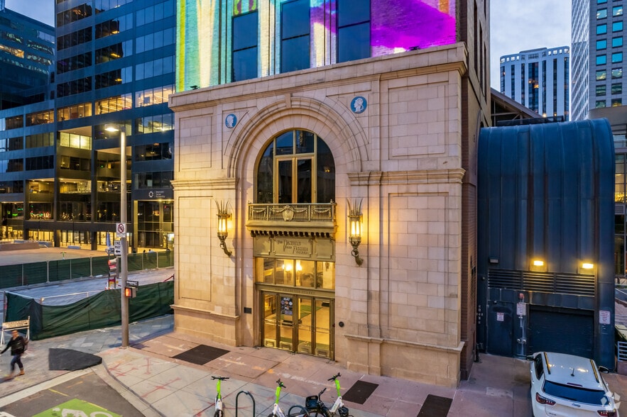 More Photos Of 1601 Arapahoe St, Denver Office For Lease