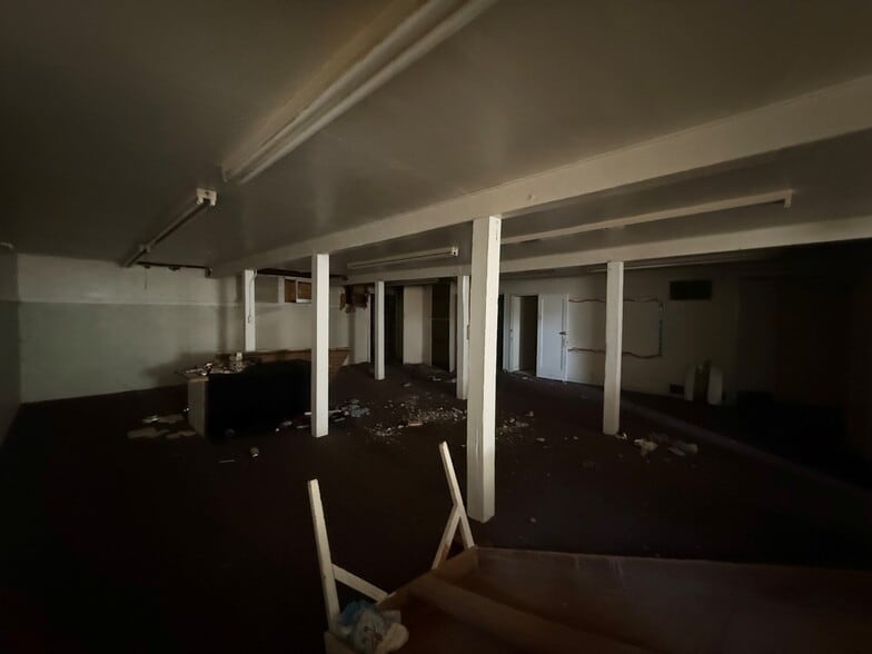 More Photos Of 284 E Hermosa St, Lindsay Specialty For Sale