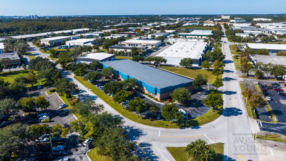More Photos Of 3506 Saint Valentine Way, Orlando Warehouse For Lease