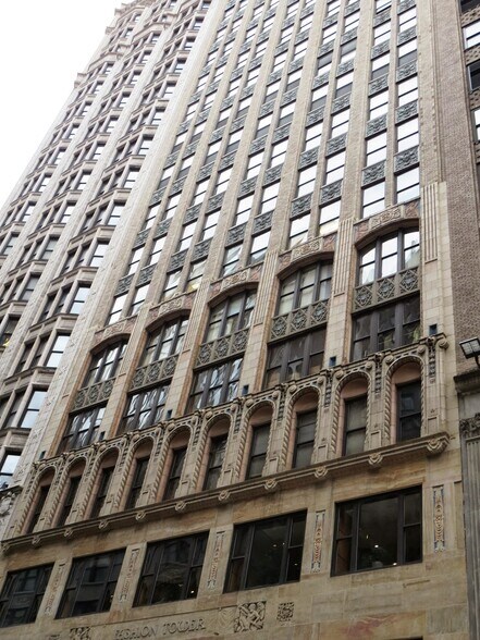 More Photos Of 135 W 36th St, New York Office For Lease