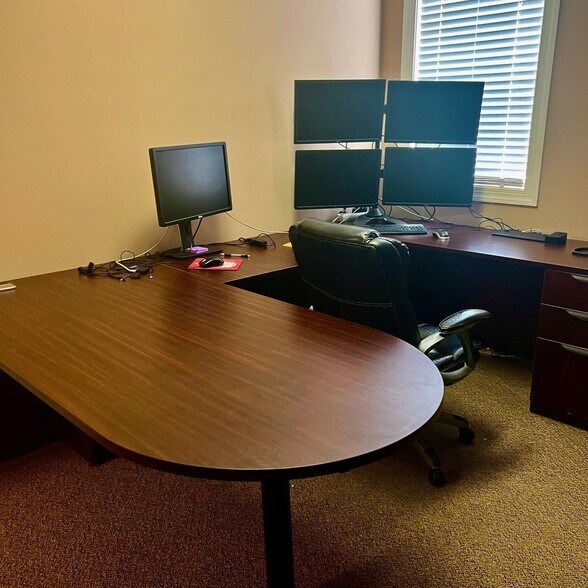 More Photos Of 3321 Kessinger Dr, Montgomery Office For Sale