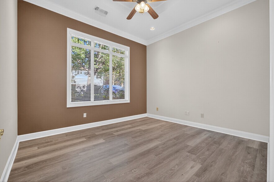 More Photos Of 3790 Holcomb Bridge Rd, Norcross Medical For Sale