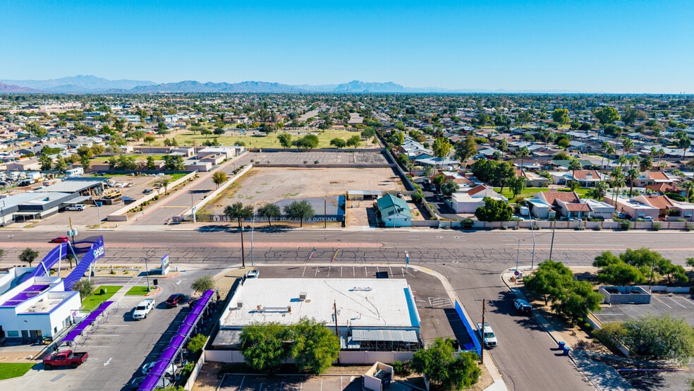 More Photos Of 1704 N Country Club Dr, Mesa Restaurant For Sale