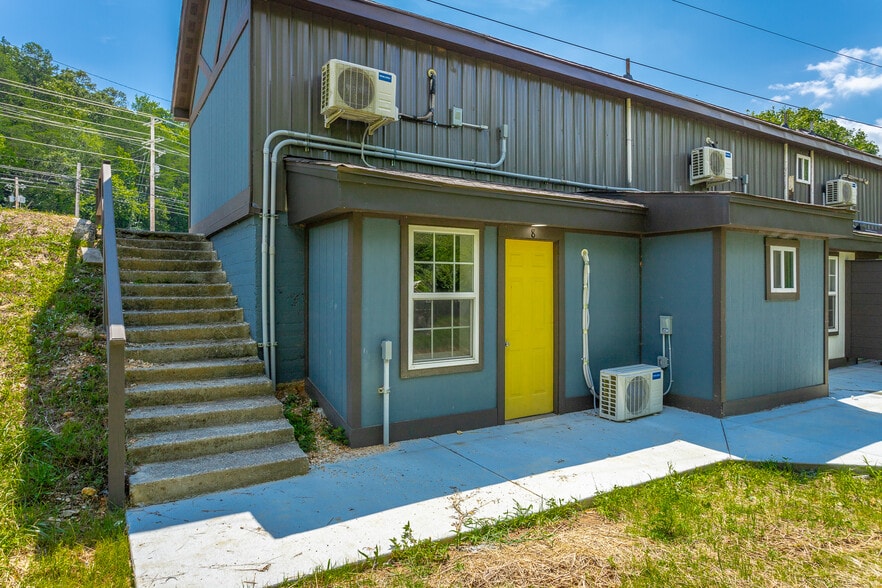 More Photos Of 5640 Highway 41, Jasper Apartments For Sale