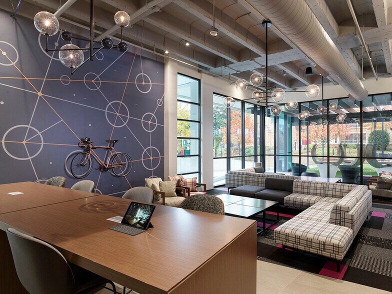 More Photos Of 730 Peachtree St NE, Atlanta Office For Lease