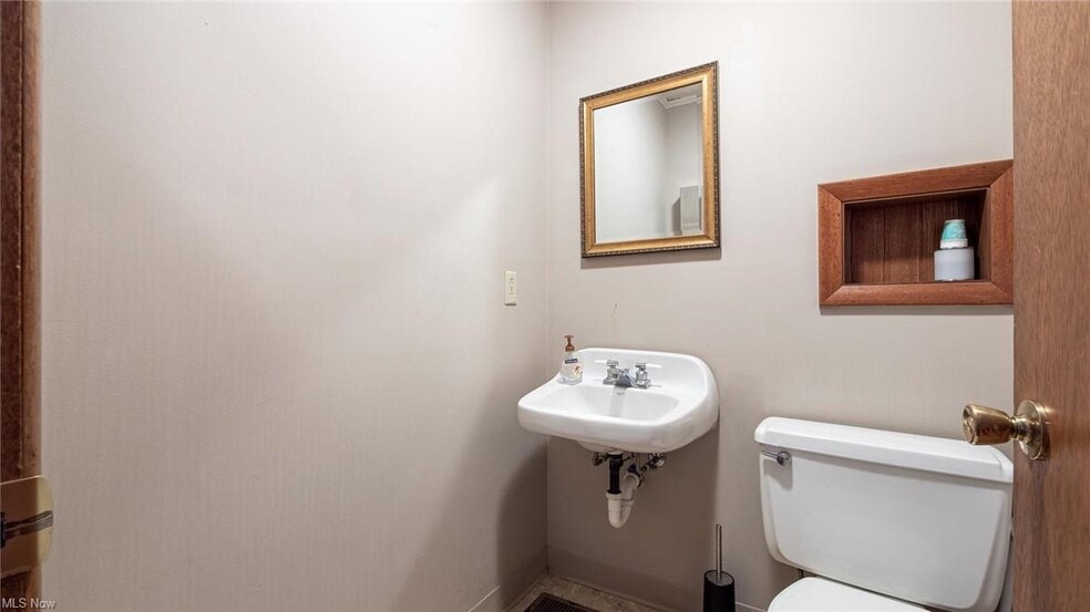 More Photos Of 1117 Clark St, Cambridge Medical For Sale