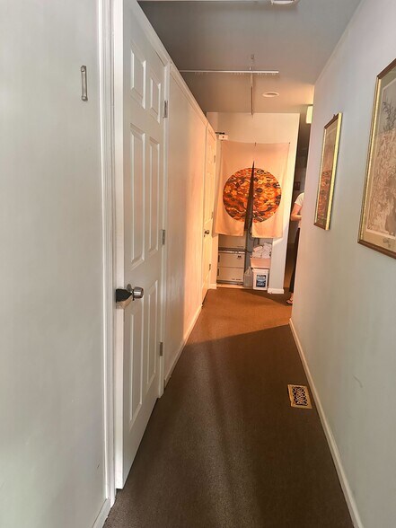 More Photos Of 1658 33rd St NW, Washington Storefront Retail Office For Sale