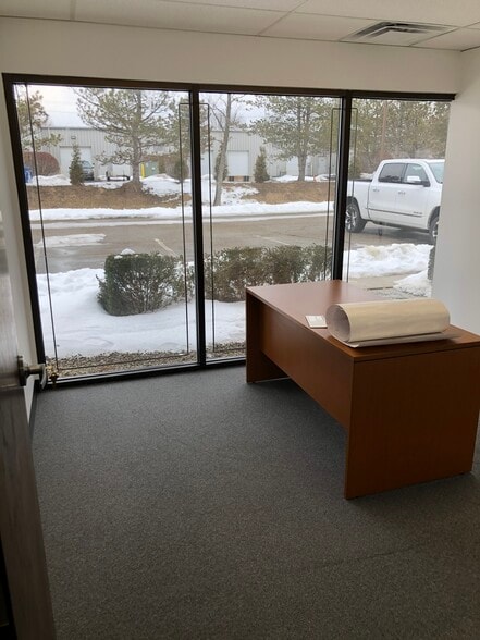 More Photos Of 6145 Scherers Pl, Dublin Light Distribution For Lease