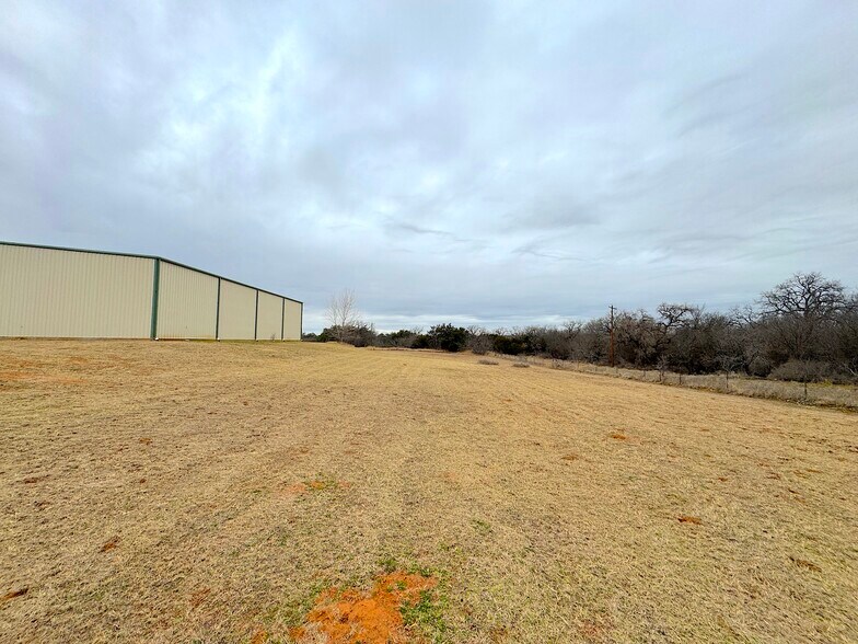 More Photos Of 398 Meeks Bnd, Millsap Industrial For Sale