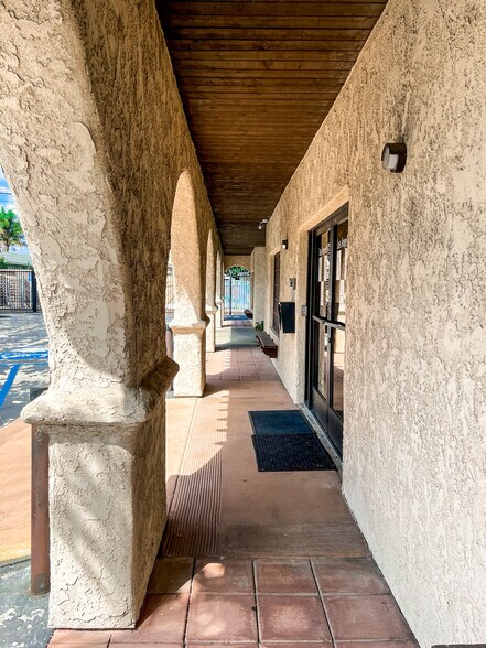 More Photos Of 623 W La Habra Blvd, La Habra Medical For Sale
