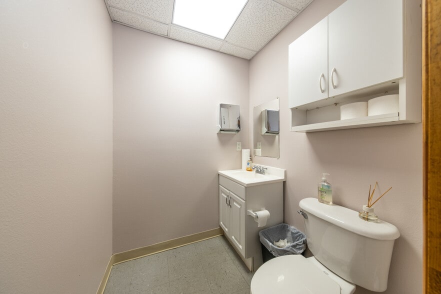 More Photos Of 26 Office Park Dr, Palm Coast Medical For Sale