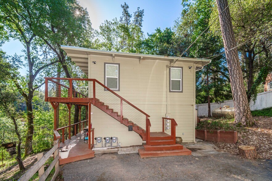 More Photos Of 3077 Miles Way, Placerville Multifamily For Sale