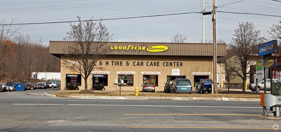 More Photos Of 702A Pulaski Hwy, Joppa Auto Repair For Lease