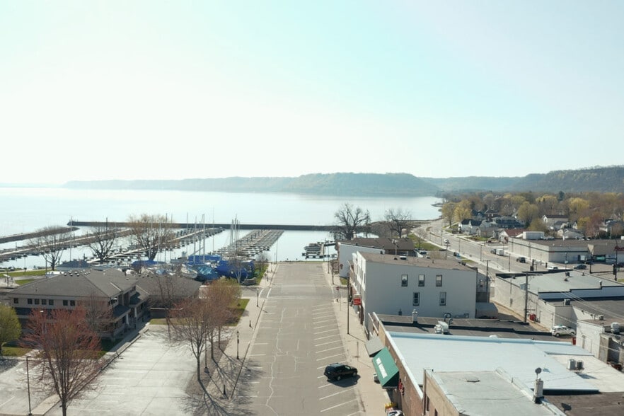 More Photos Of 100 S Washington St, Lake City Restaurant For Sale