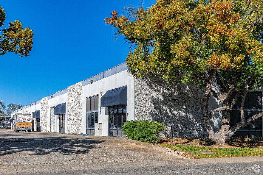 More Photos Of 10183 Croydon Way, Sacramento Warehouse For Lease