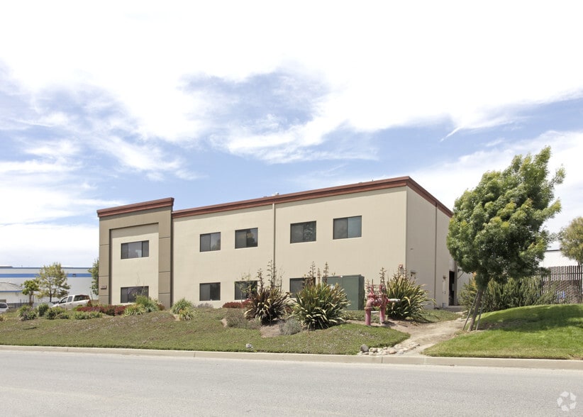 More Photos Of 11245 Commercial Pky, Castroville Manufacturing For Lease