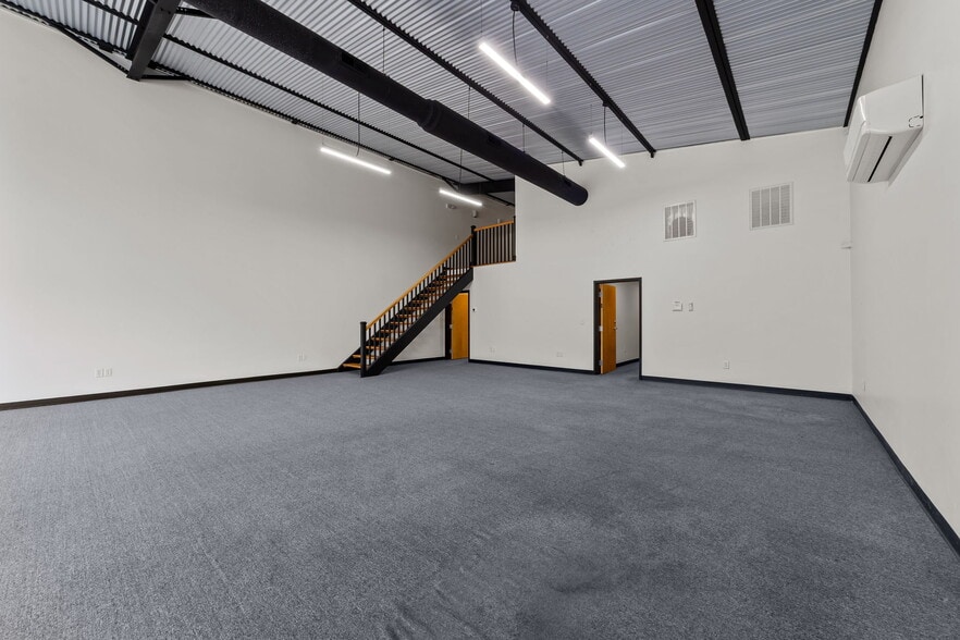 More Photos Of 1840 S Madison St, Whiteville Freestanding For Lease