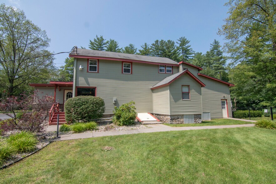 More Photos Of 910 Rock City Rd, Ballston Spa Restaurant For Sale