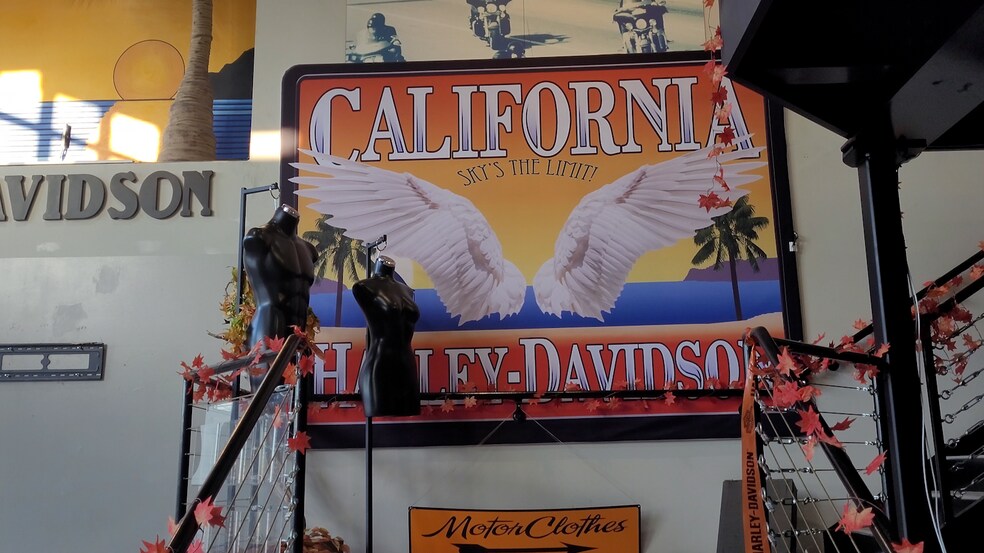 More Photos Of 1517 Pacific Coast Hwy, Harbor City Auto Dealership For Sale